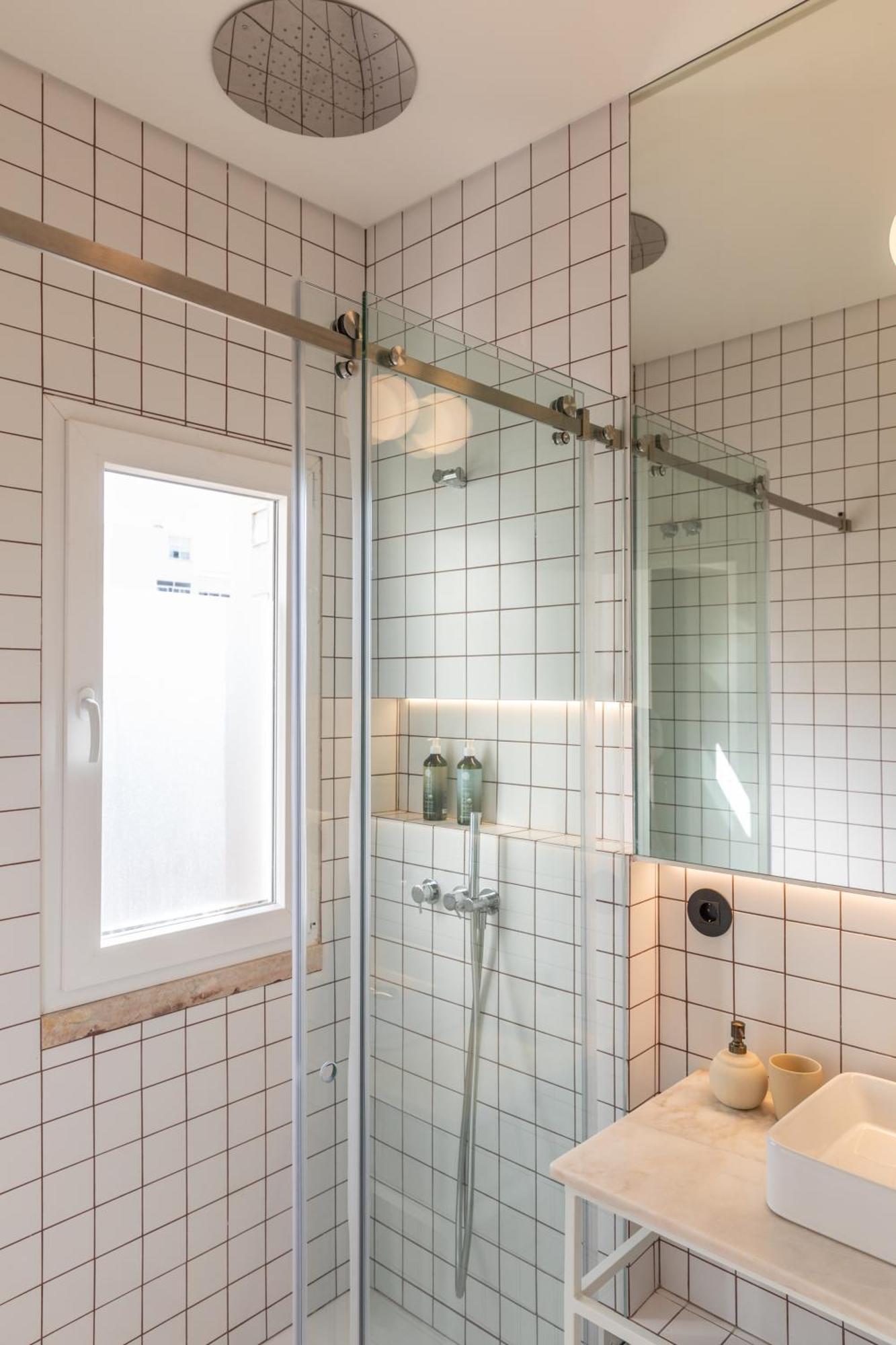Alvalade 58 - Charming 2 Bedroom Apartment With Ac Near The Airport And City Center Lisbon Exterior photo